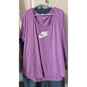Nike 2x purple tunic length tee. Great with leggings.
